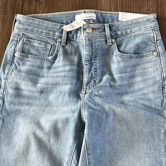 LOFT Curvy Frayed Mid Rise Skinny Jeans Authentic Light Indigo Wash Size 27/4 - Picture 3 of 10
